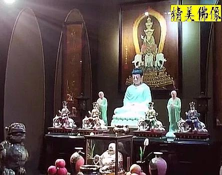 峨眉山金顶华藏寺完整讲解,峨眉山金顶华藏寺里面供奉谁