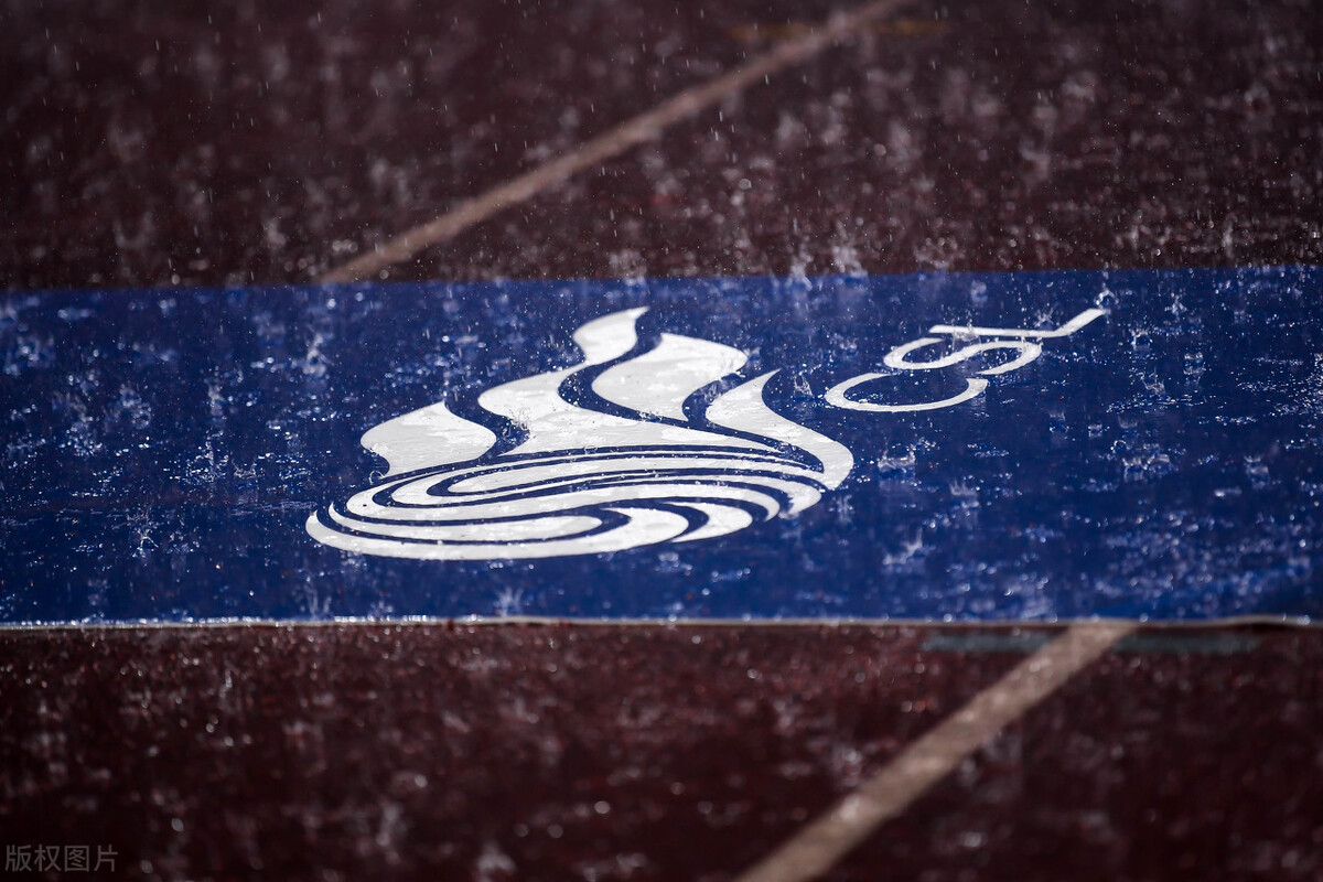 李铁担任武汉卓尔主教练年薪,李铁在武汉卓尔年薪