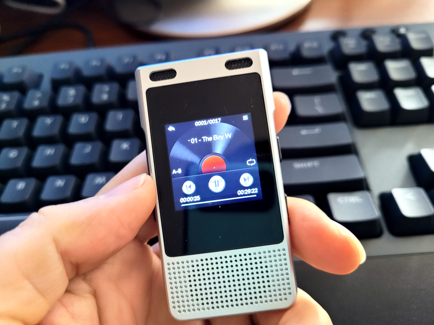 只能听歌的软件适合学生,只能听歌学英语的随身听