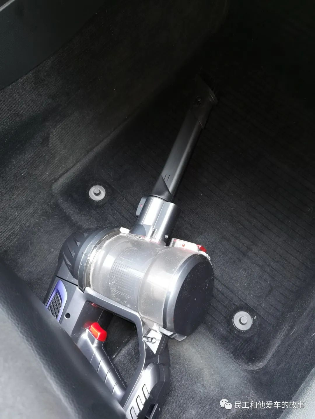 闲鱼上的戴森吸尘器v11,闲鱼买的戴森吸尘器靠谱吗