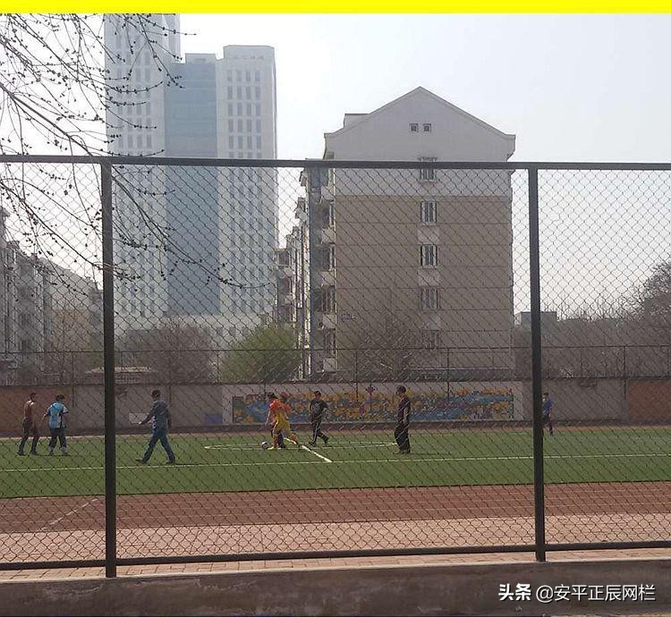 篮球场围网各种规格定制,篮球场专用球场围网哪里找