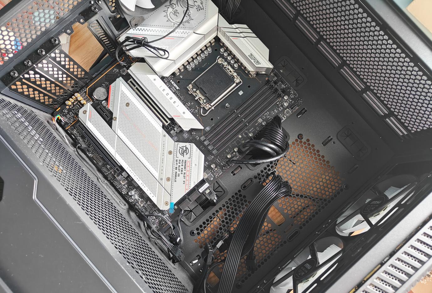 性能最强的ssd硬盘,ssd硬盘横向评测