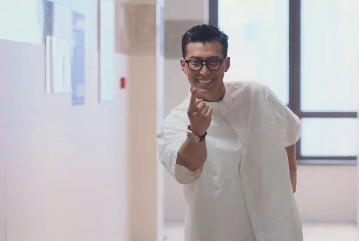 开播已拿下7个冠军，鹅家这部剧，打开了女性群像剧流量的天花板