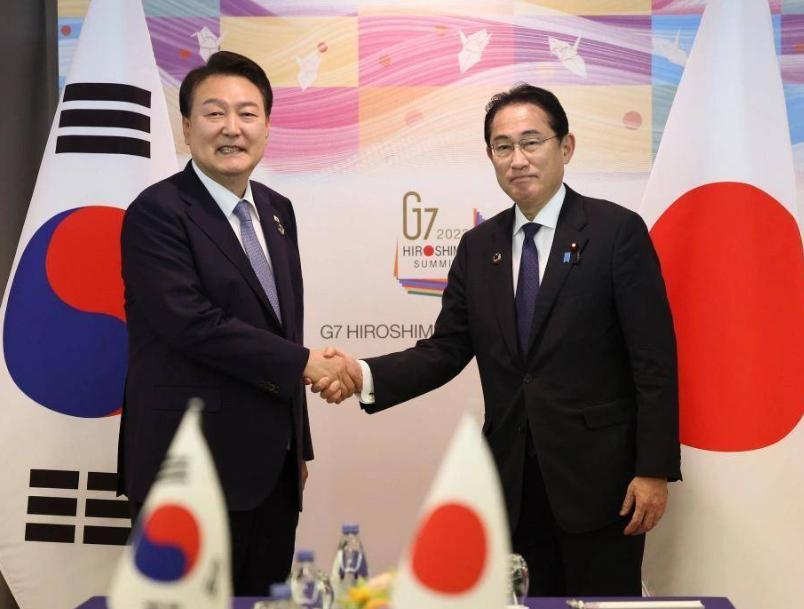 韩国被打疼，请求中国网开一面，尹锡悦询问朔尔茨访华事宜