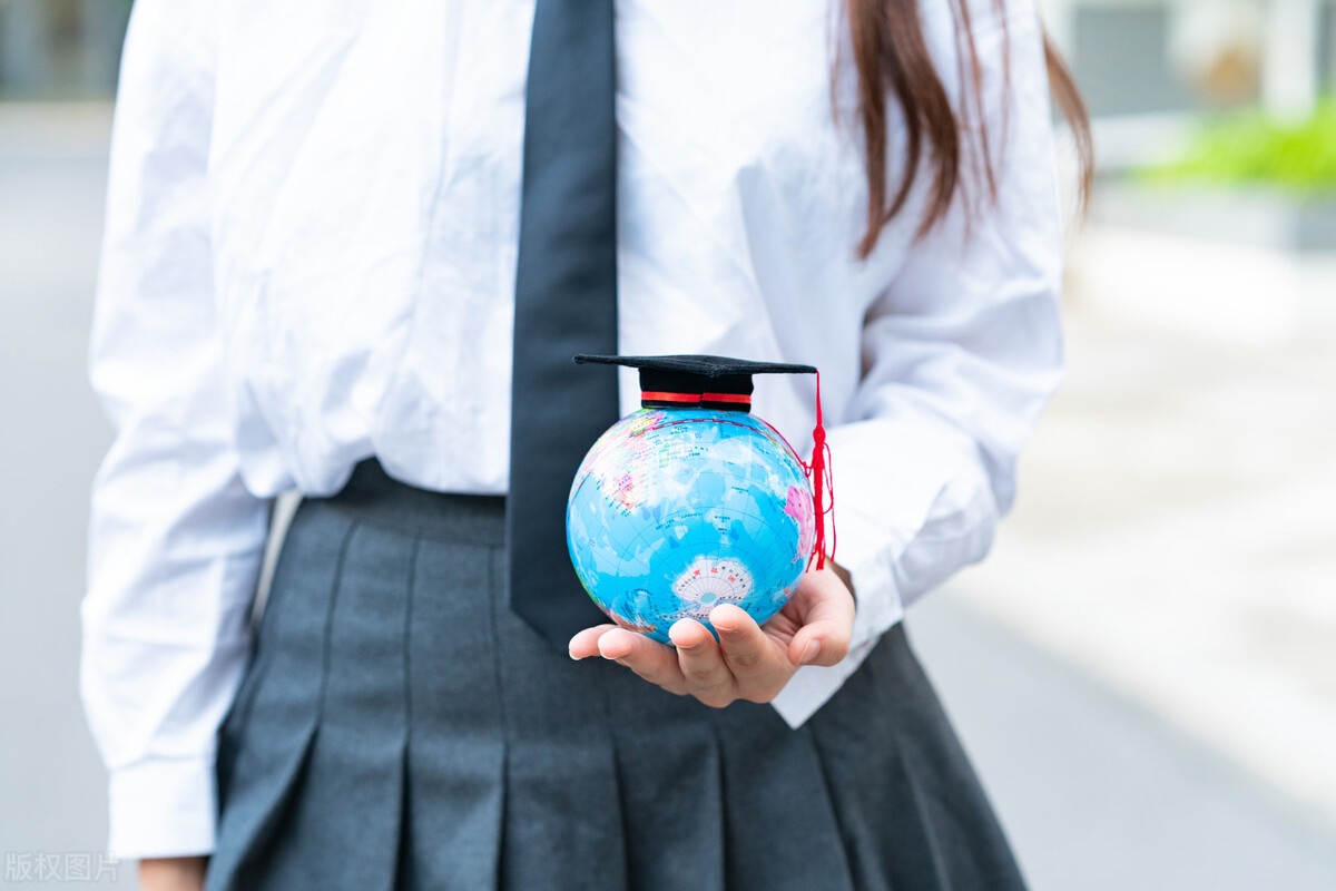 文科生大专就业前景好的专业,大专学什么专业好就业前景好女