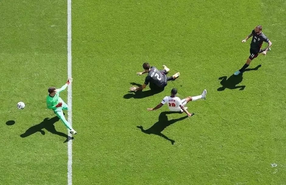 用一块草皮影响欧洲杯战绩？是时候出场了，低调的草皮管理大师