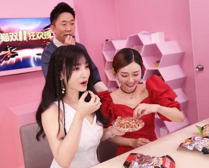 把戏子捧上天，四年赔光63亿，华谊兄弟大裁员背后，是娱圈的悲哀