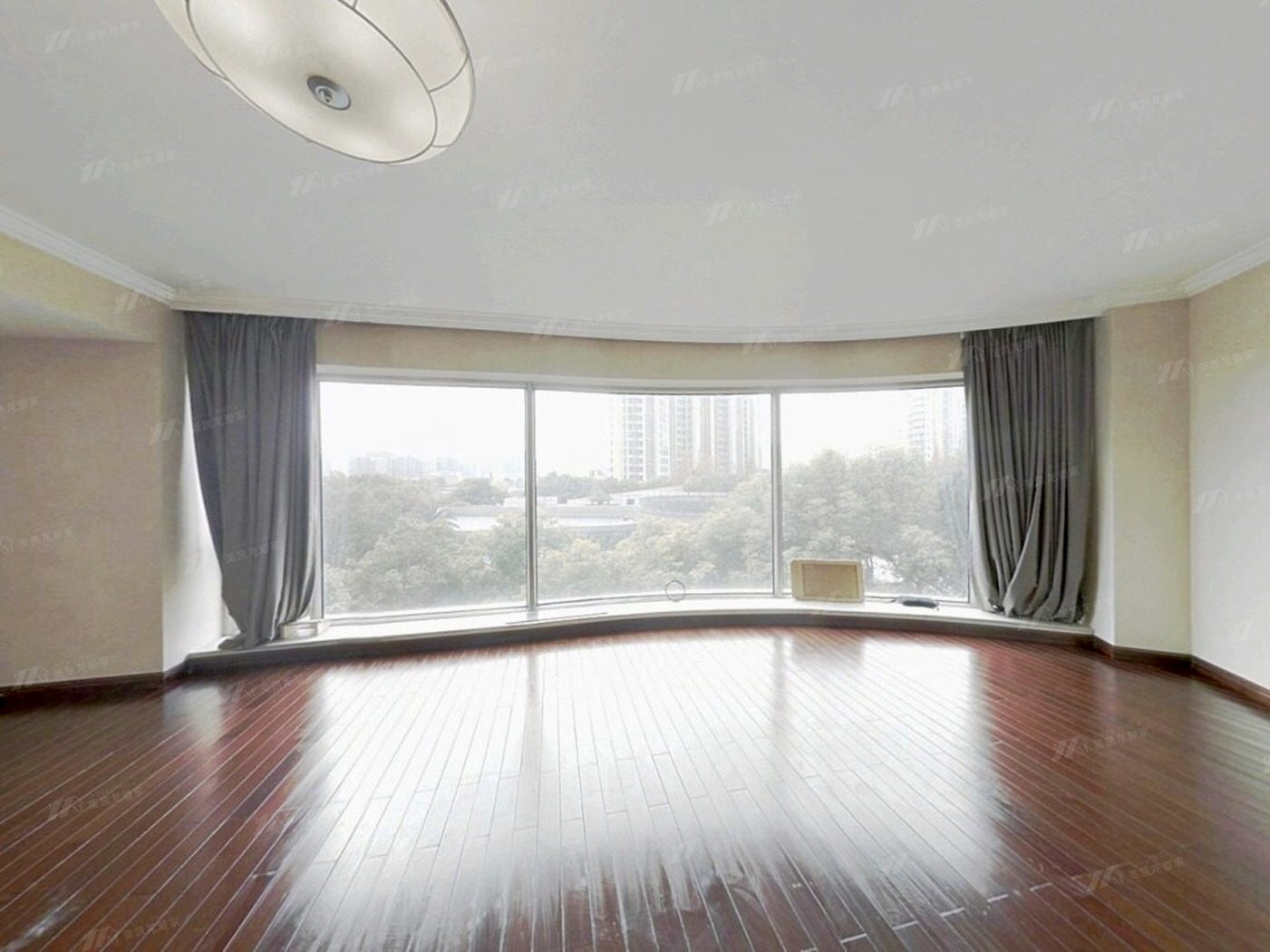 上海世茂滨江花园8号楼视角,上海世茂滨江花园看外滩