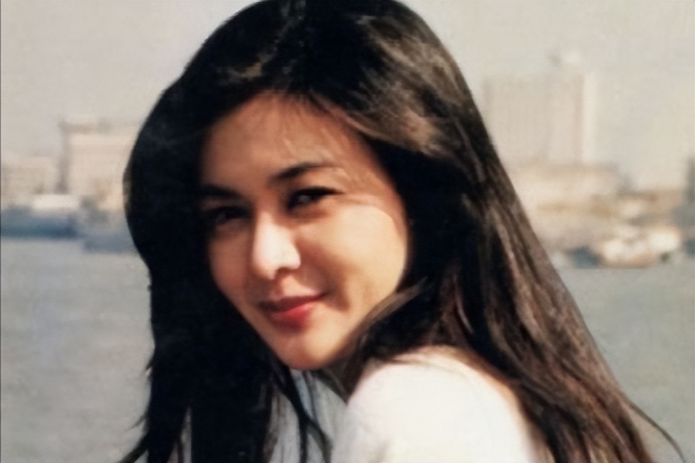 关之琳：背了那么多年高尔夫球的黑锅，如今被刘銮雄给澄清了