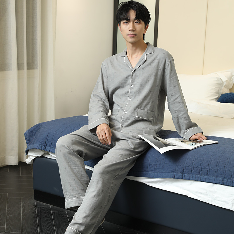 家居服和睡衣的区别,家居服与睡衣区别