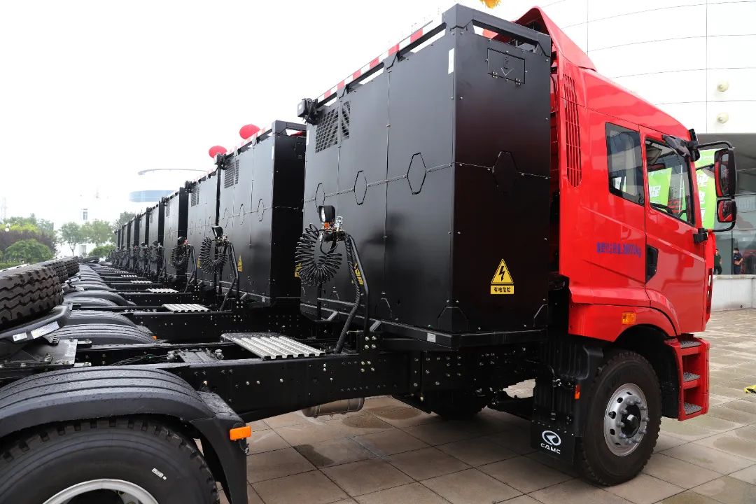 「走进绿色钢城」新天钢：以昂扬姿态向社会展示“工业之伟力，生态之和谐”