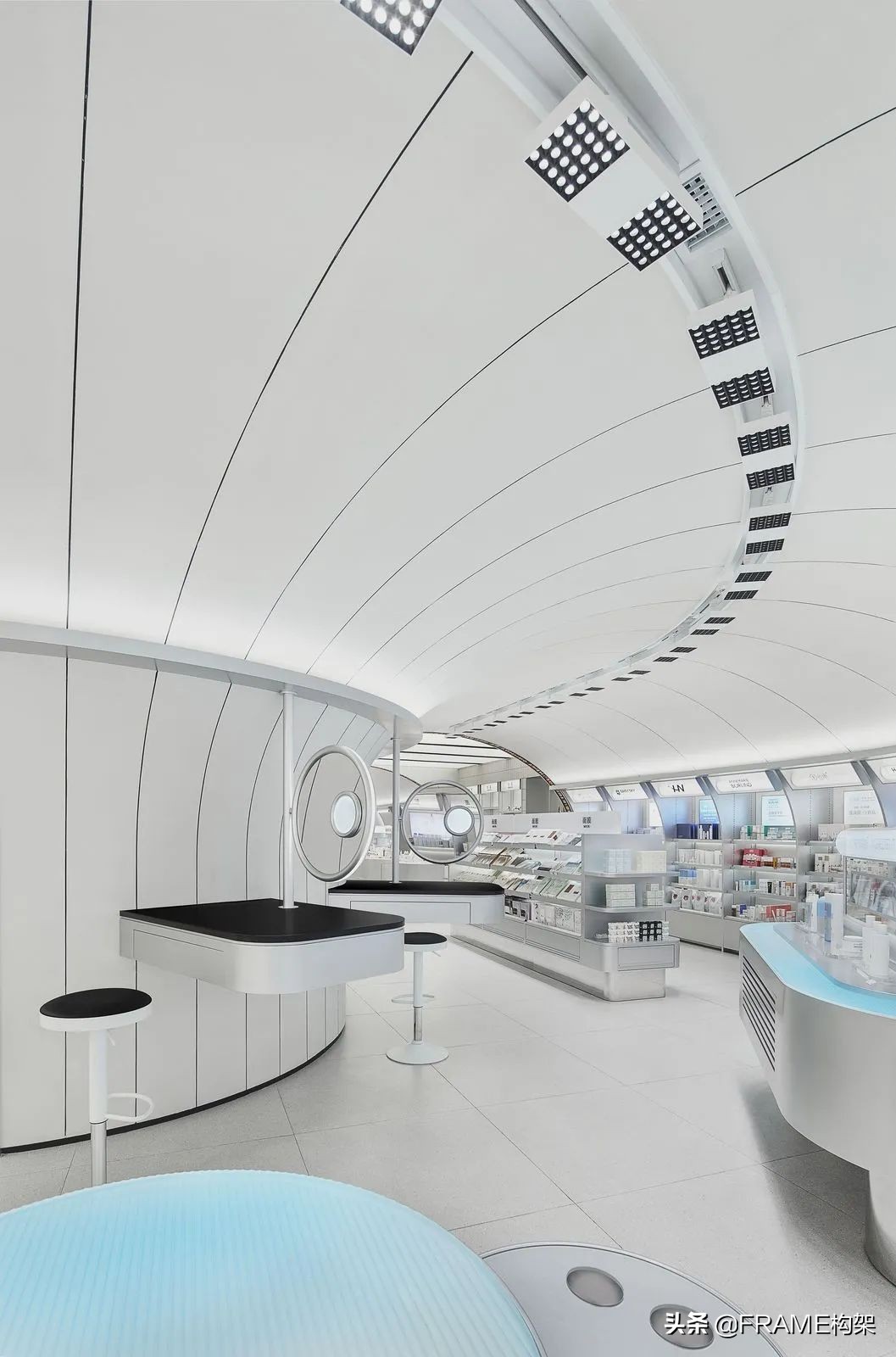 对话立品设计郑铮|以多元手段打破壁垒,塑造品牌体验场景