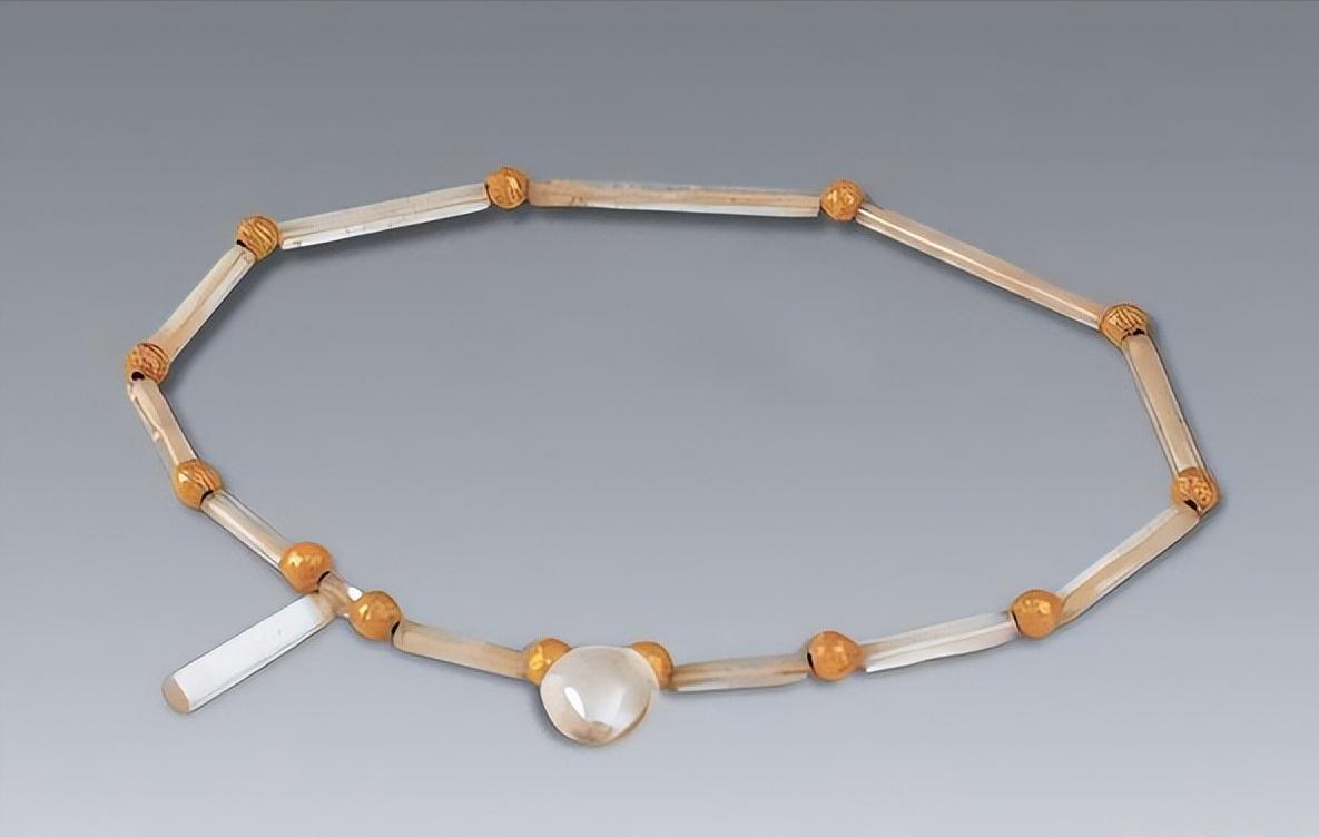 无瑕胜玉美至洁过冰清的意思,无瑕胜玉美