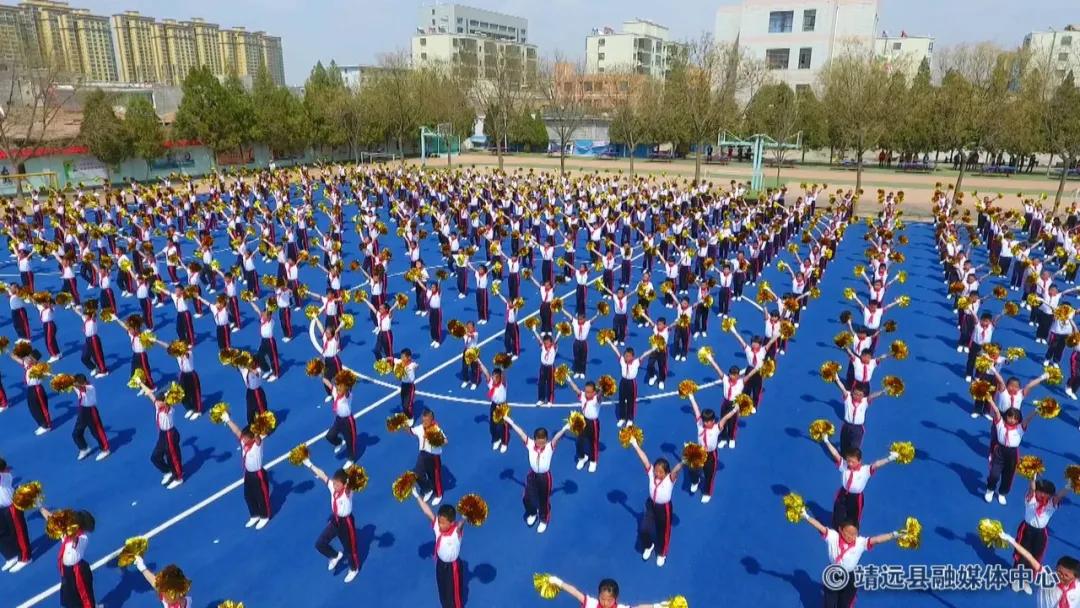 黄河岸边书香远砥砺奋进谱新篇