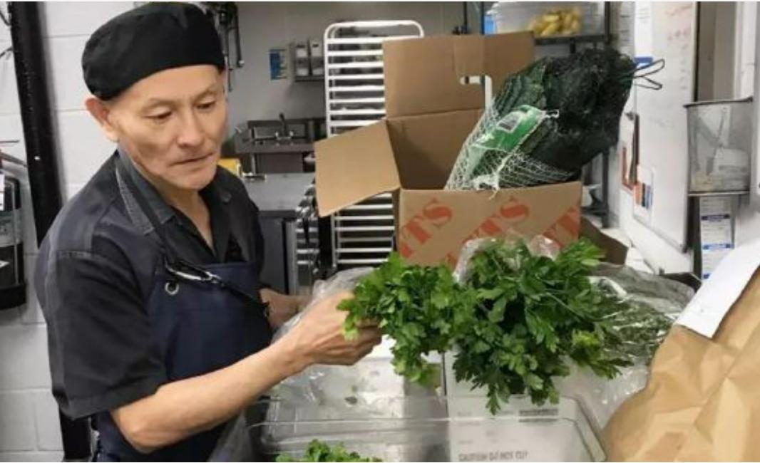 在日本当黑户的丁尚彪,在日本打黑工的老丁