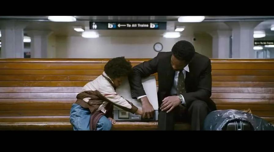 《当幸福来敲门》：撑不下去的时候，看看这部励志电影的巅峰之作