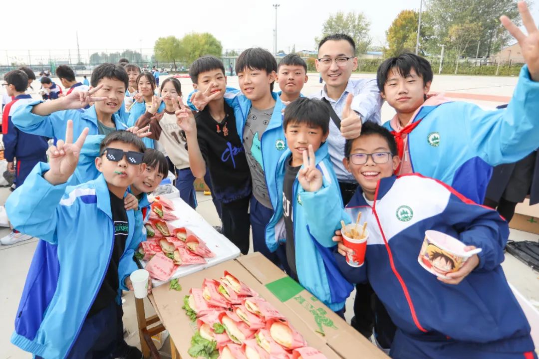 南湖行知丨引爆全场！当美食与体育邂逅，会擦出怎样的火花？