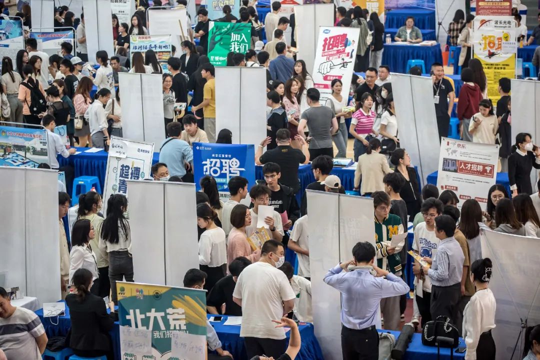 中国会跟日本一样进入老龄化吗,日本和中国老龄化对比