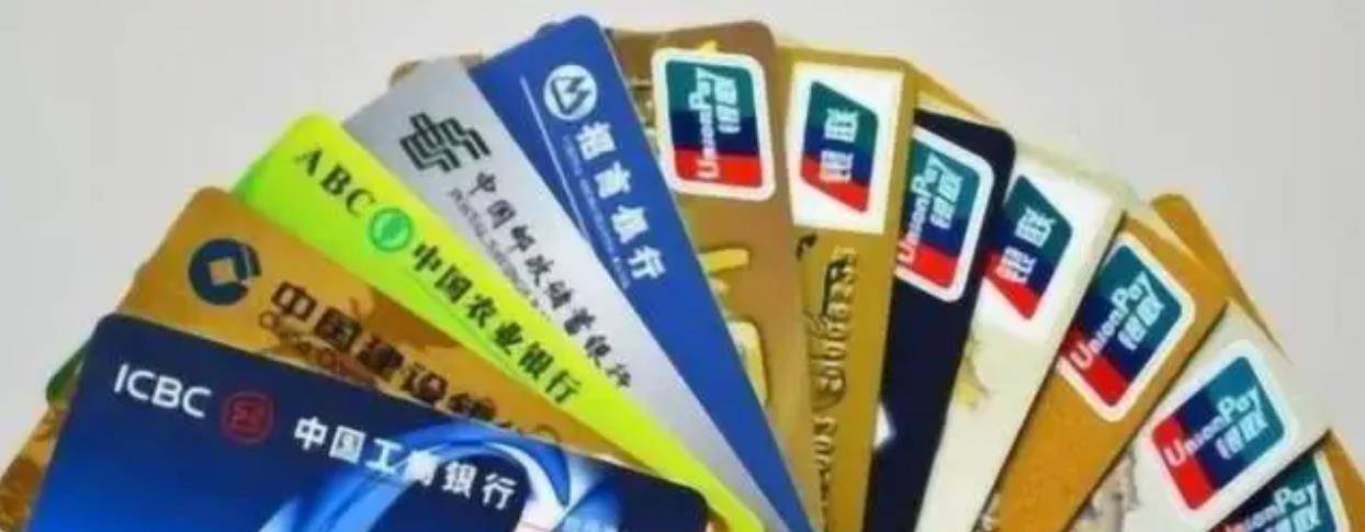 小伙发现彩票规律80亿,28岁小伙靠彩票一年80亿