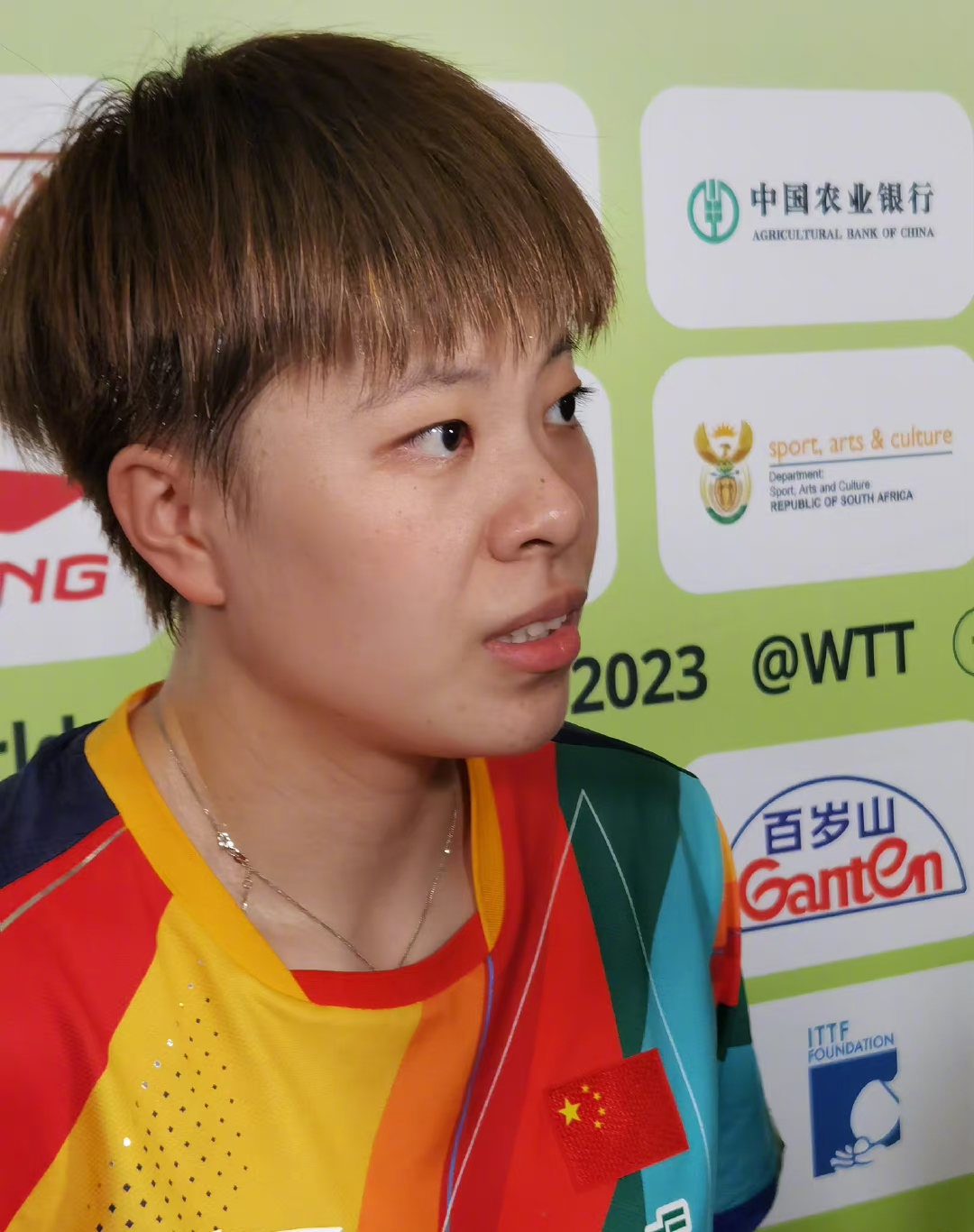 国乒3-2逆转日本冲7冠,国乒名将遭狂轰10-0引争议