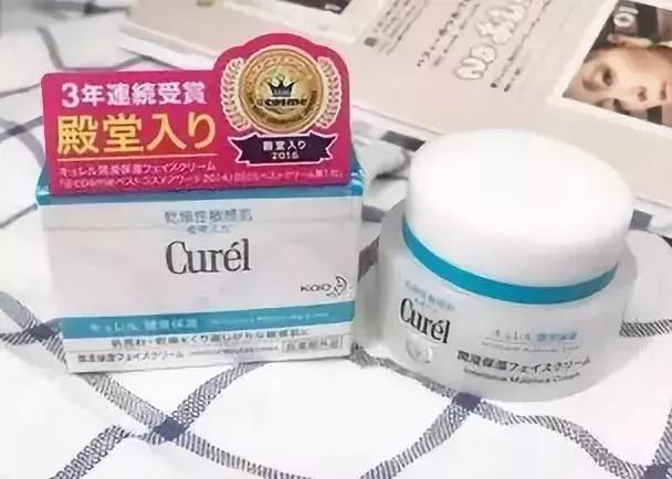 修护紧致提拉滋润保湿好用的面霜,补水保湿不油腻的面霜测评