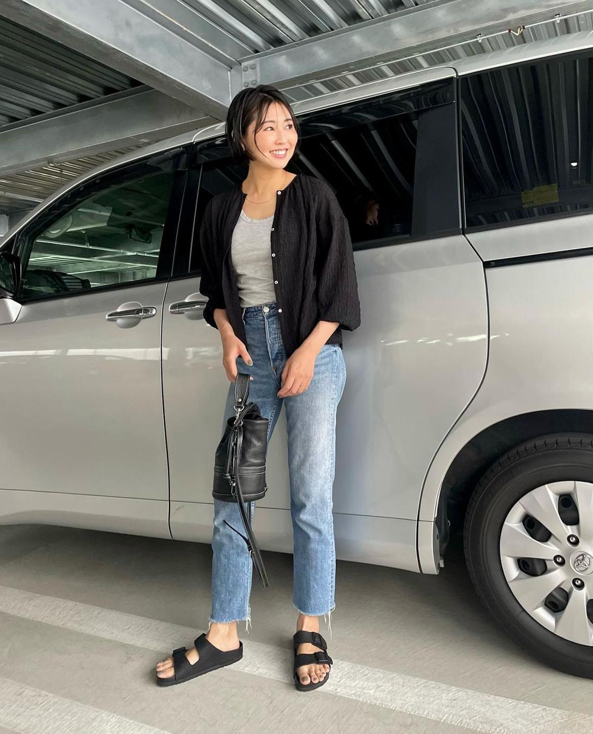 辣妈清爽的穿搭气质优雅美丽迷人,慵懒风妈妈装穿搭