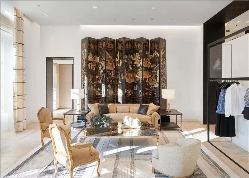 chanel香奈儿带你零距离接触,chanel香奈儿炫色玫瑰