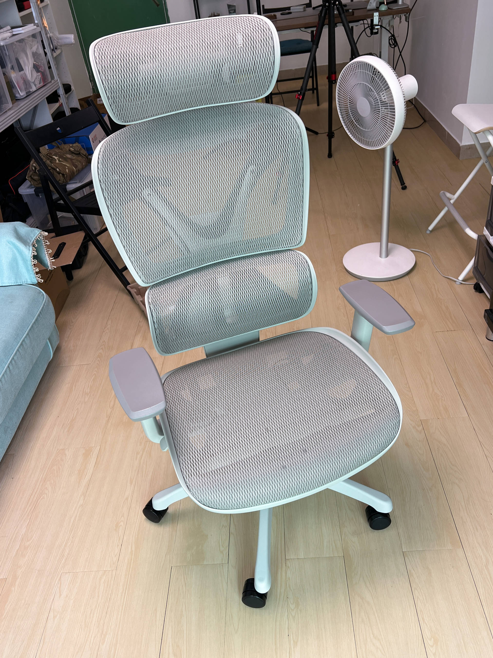 永艺入门级人体工学椅哪款最值,永艺y椅和xy椅有啥区别