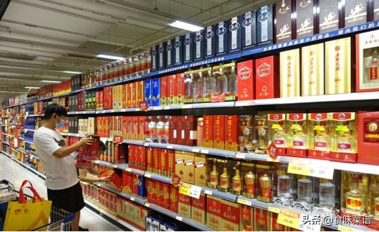 川酒和贵酒谁是第一,川酒就是白酒之王