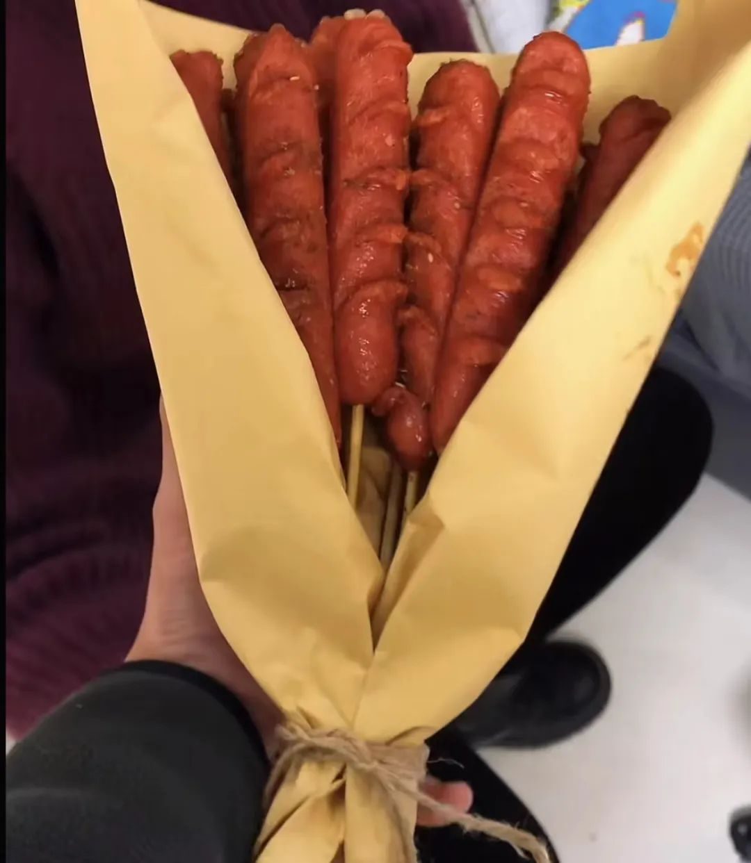 草莓塔翻车新闻,草莓塔事件是啥