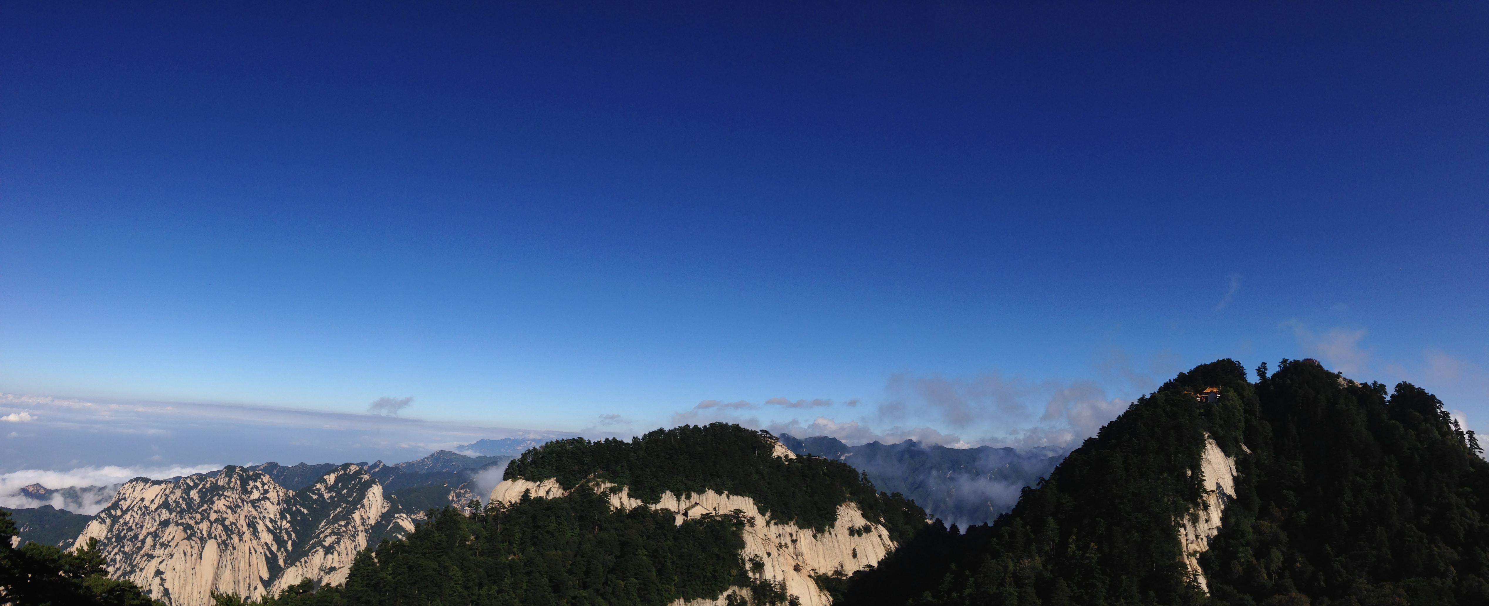 华山这么危险建议爬吗,去华山一定得爬最险的吗