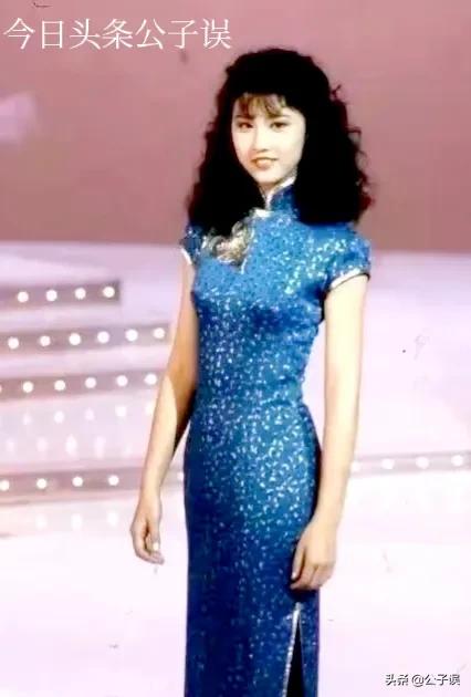 周海媚早年跟吕良伟结过一次婚,周海媚吕良伟道别视频