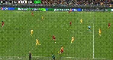 穆帅5次射门完整视频,穆帅冲进球场