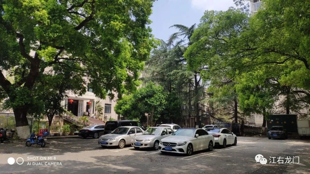 南昌市民德路的过往,南昌民德路经济大楼