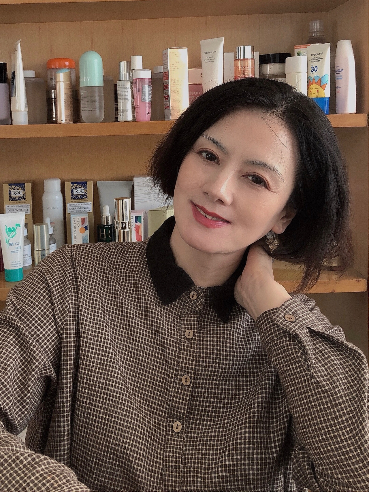 35岁以上女性如何摆脱大妈感,40岁大妈如何护肤