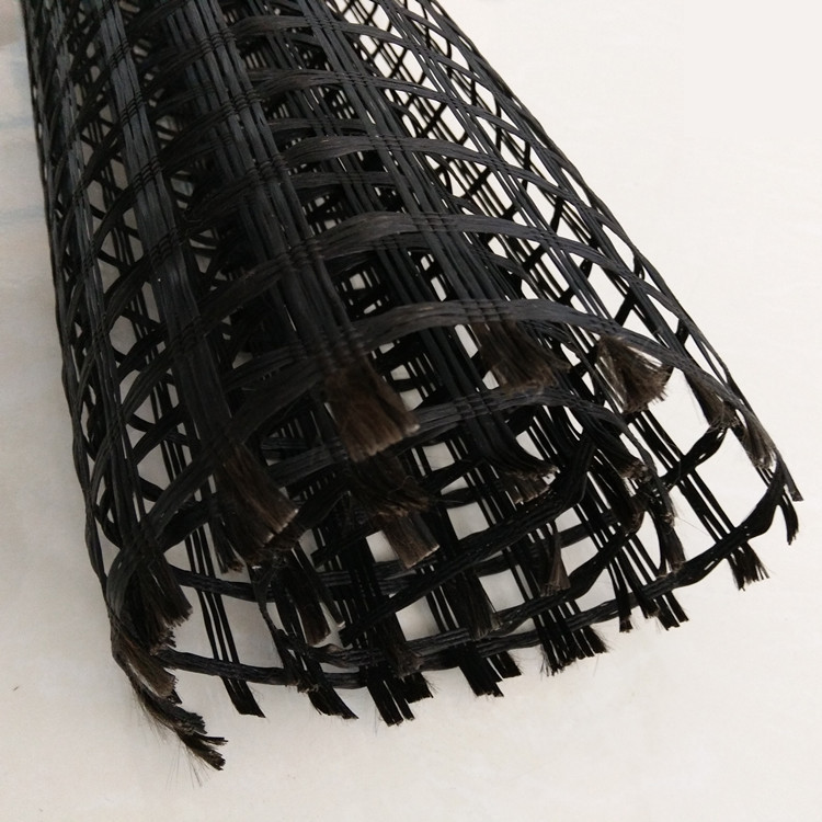 自粘式玻纤格栅施工,玻纤格栅在哪一步施工