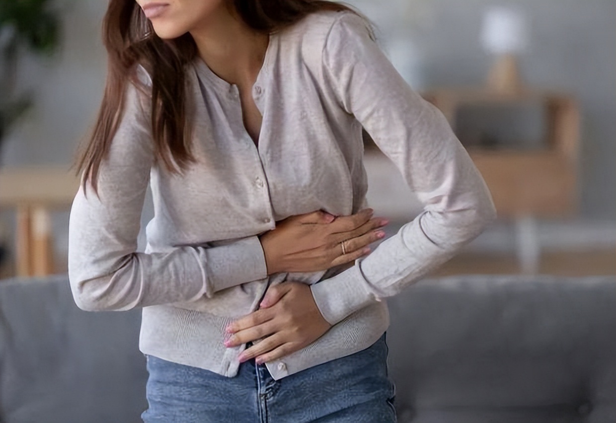 胆囊切除后遗症神经疼有办法治吗,胆囊结石切除胆囊后有什么后遗症