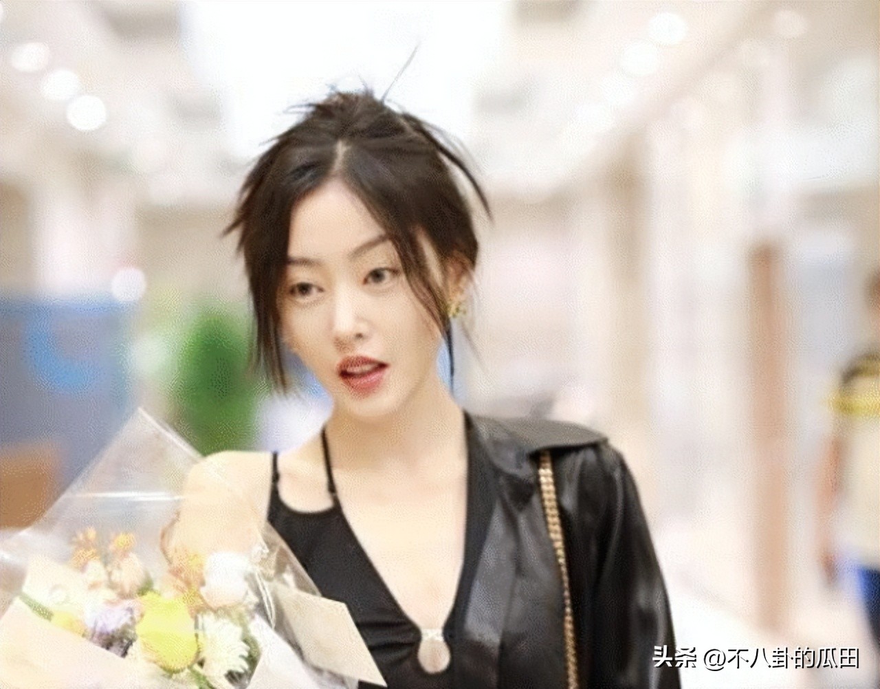 瘦到脱相的几位明星,12位瘦脱相的明星憔悴苍老