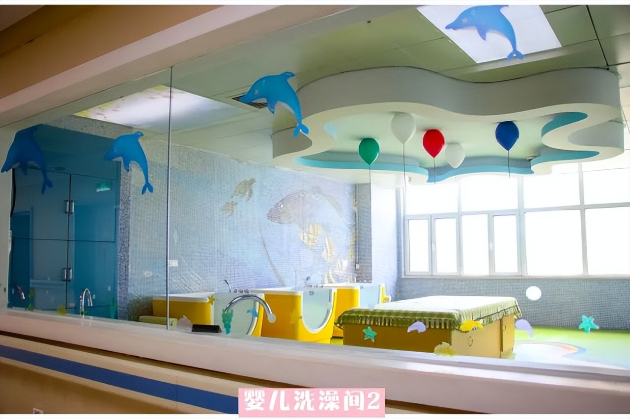 面对肆意蔓延的疫情,面对疫情持续蔓延的严峻形势