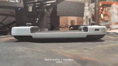 微软官方授权的第三方手柄百元,手机变微软手柄