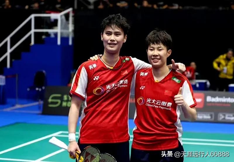 新加坡公开赛中国队对日本,国羽女队5:0横扫新加坡队