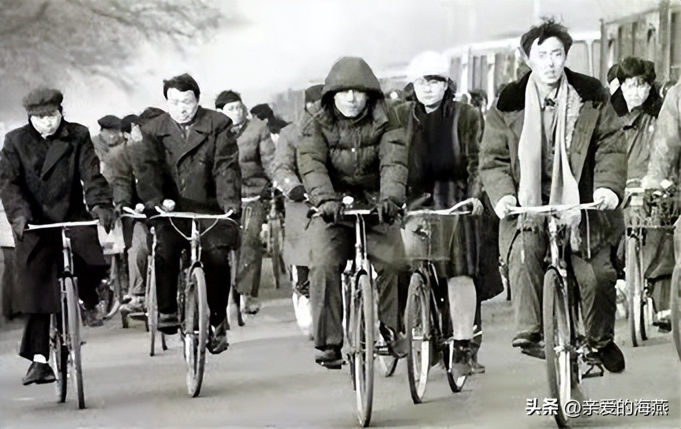 二八大杠哪个年代的,当年的二八大杠满满的回忆