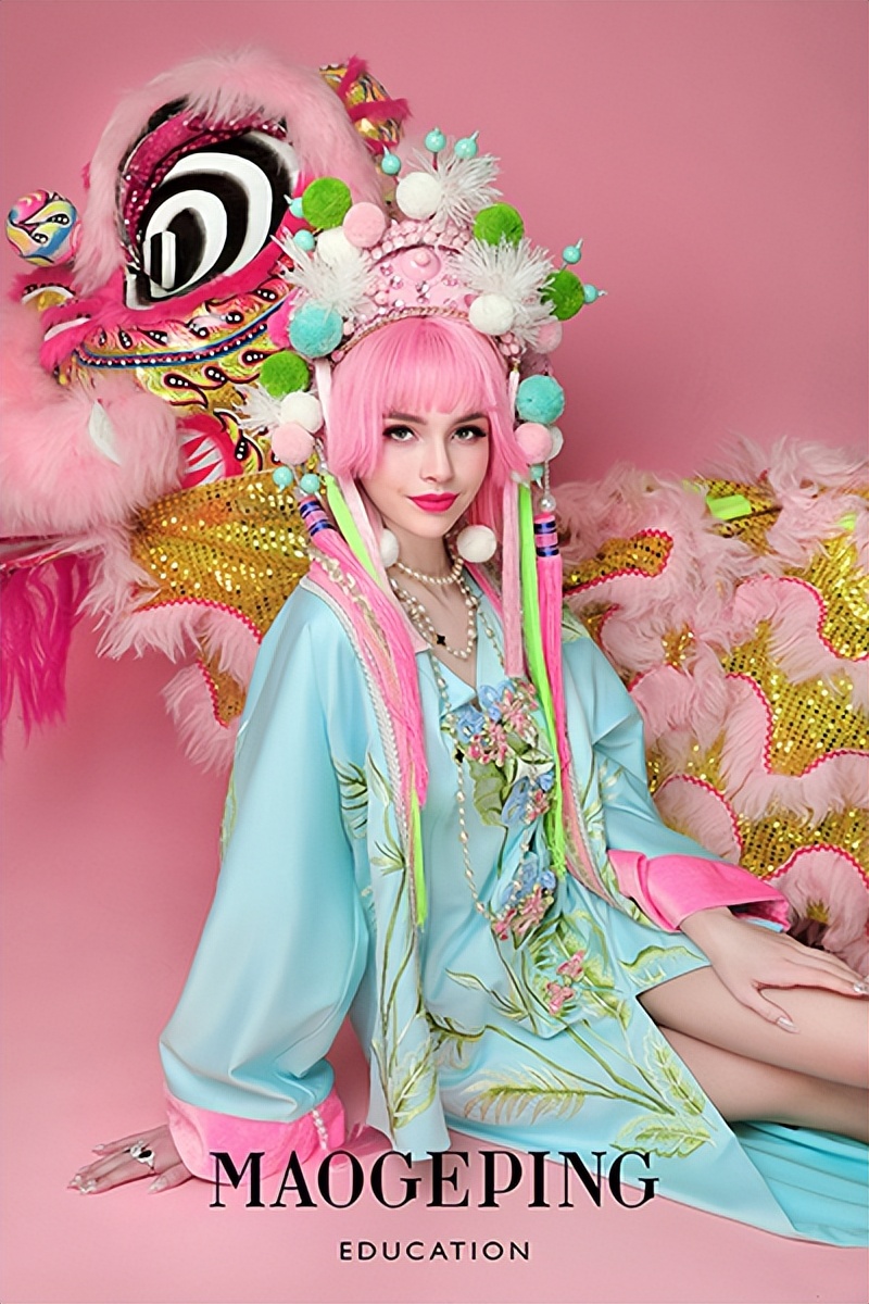 在北京想学个人化妆找谁学,在北京想学习给自己化妆去哪里学