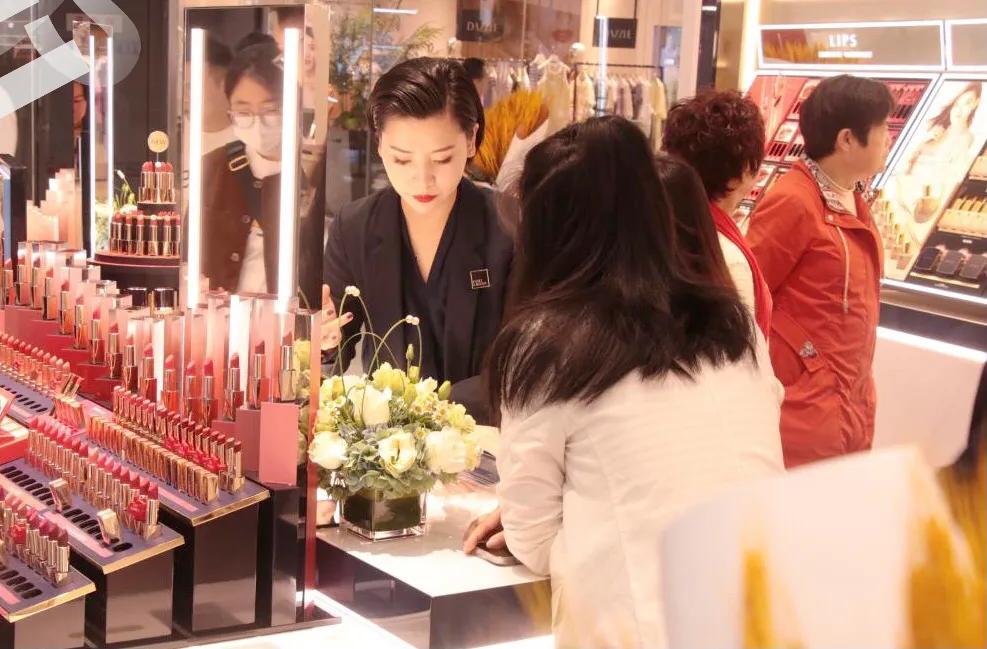 雅诗兰黛有入驻到京东吗,成都雅诗兰黛实体店离温江最近