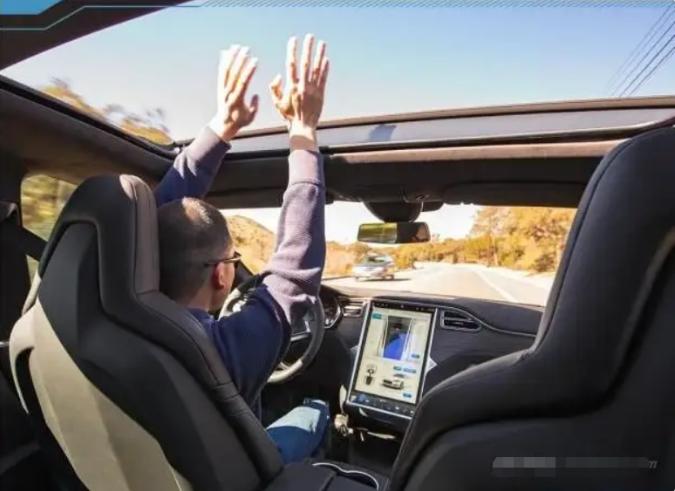 女富豪招聘私人司机，月薪十万吃住全包，4道门槛让不少人感叹