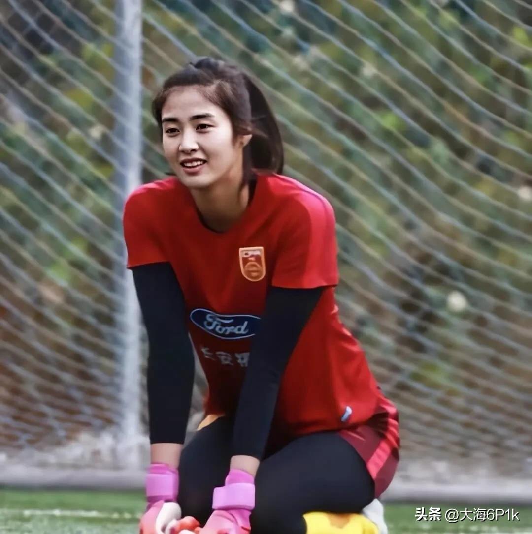 足球女神赵丽娜的身高,赵丽娜女足足球门将
