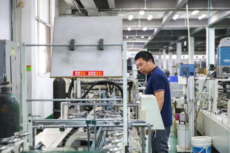 最美工厂车间,最美工厂园区