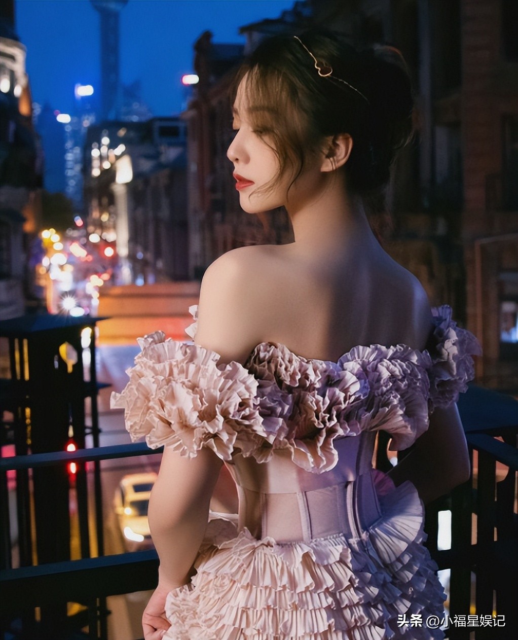 好仪态才会气韵佳!盘点8位胜在仪态上的体态王者,个个美爆了