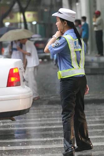 辅警为什么是许多年轻人找工作的第一选择？看看各地辅警的工资。