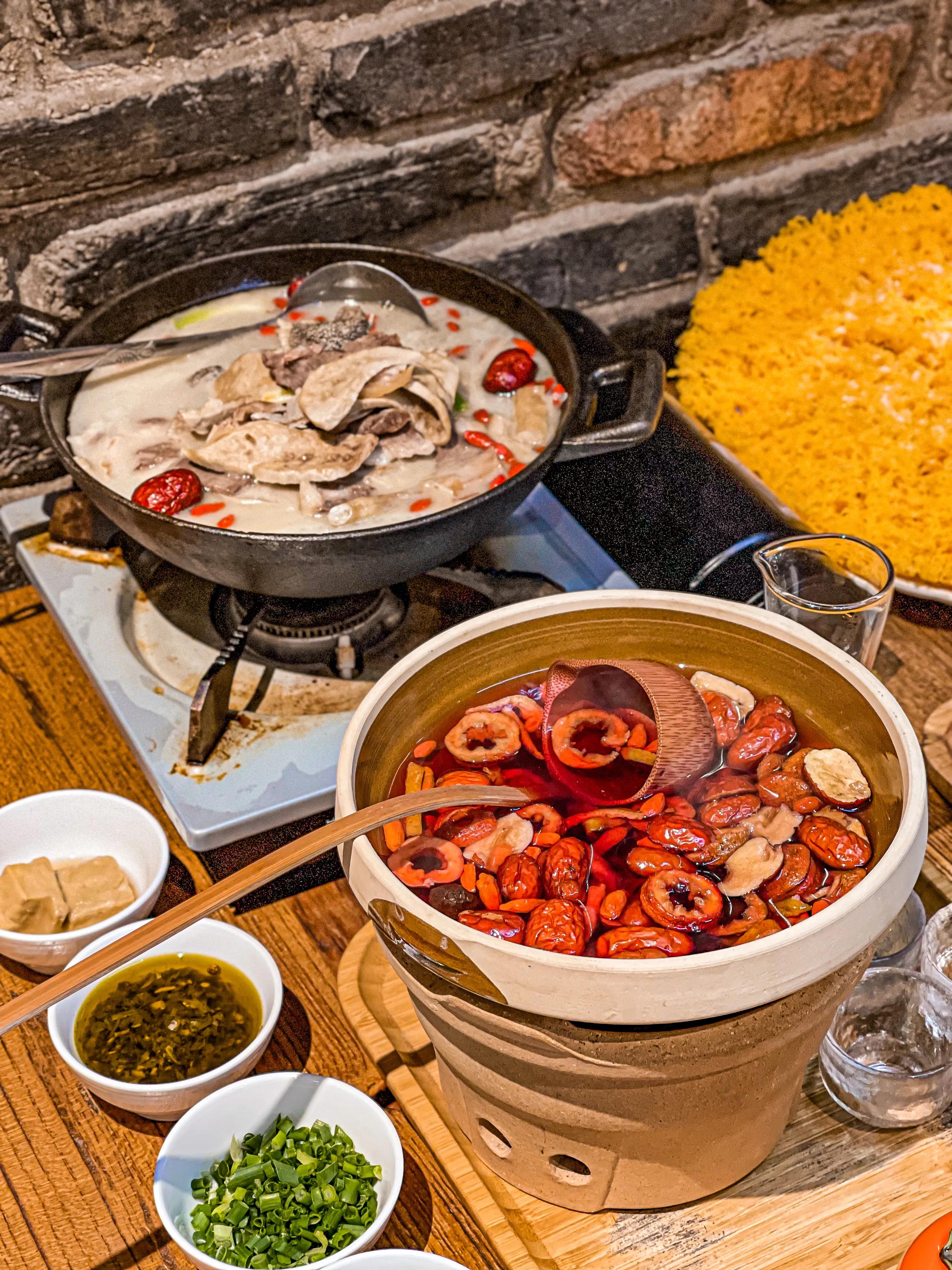 重庆开了30年的宝藏老酒馆‼️热梅酒赞到爆